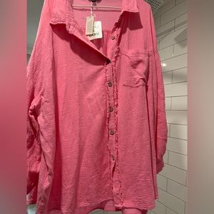 Barbie Pink ! Beautiful NWT pink button down.